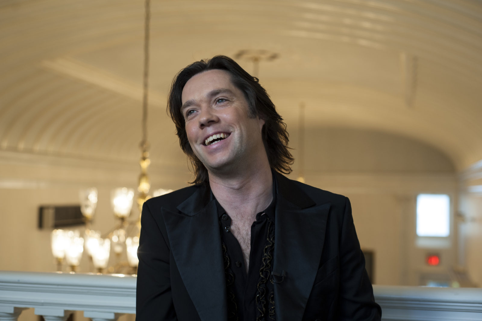 Rufus Wainwright Plays at Magnificent Church of the Ascension Live