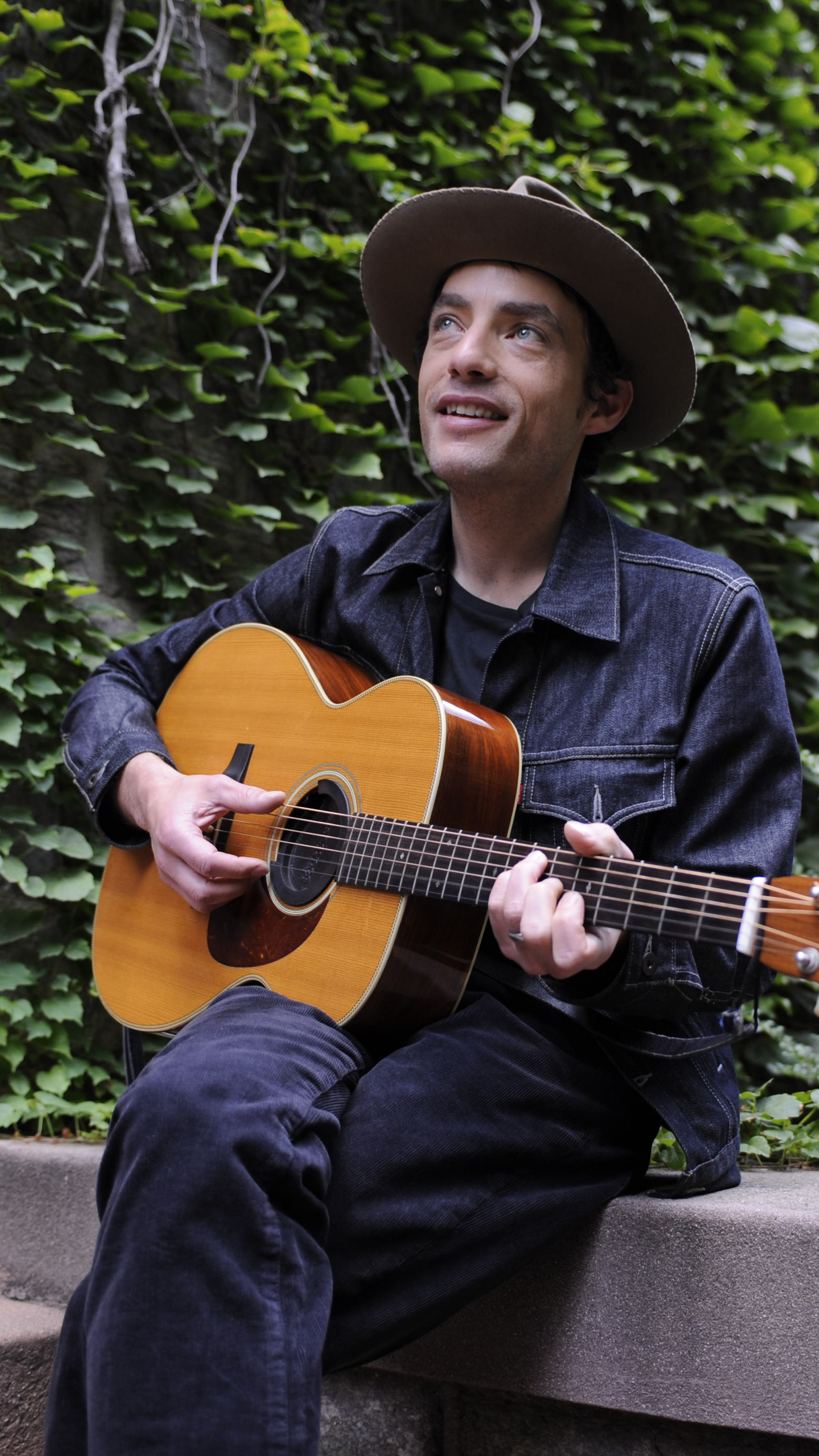 Jakob Dylan at the Desmond Tutu Center Live from the Artists Den